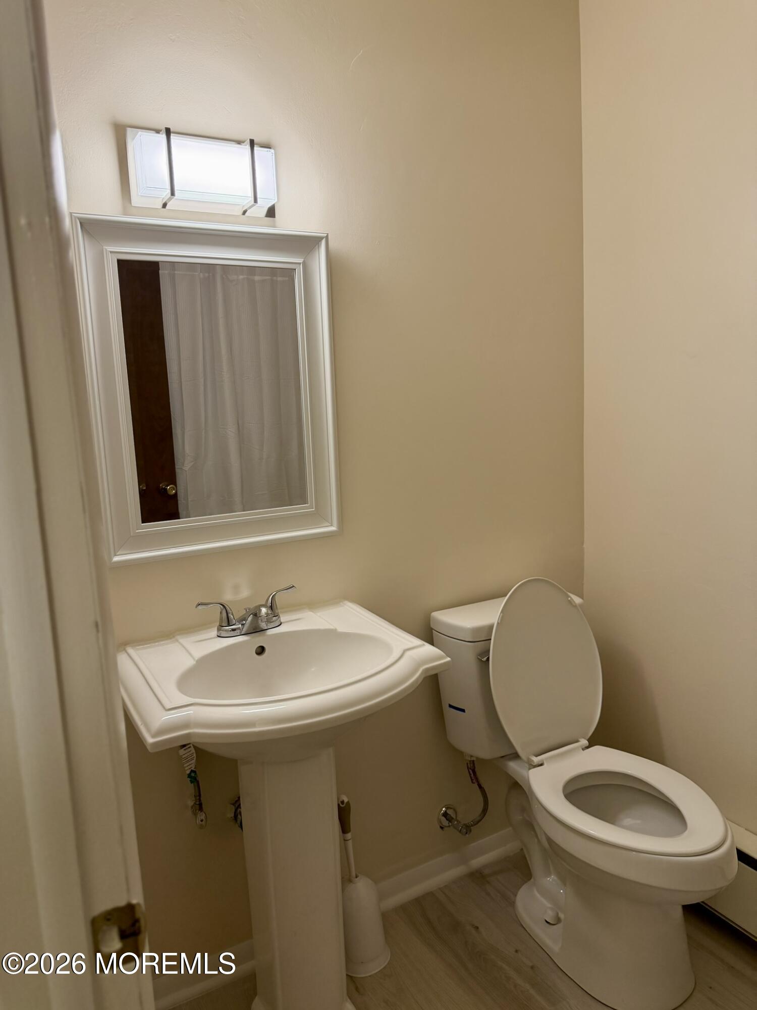 73 A Hudson Parkway Whiting NJ 08759
