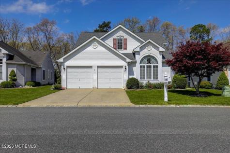 24 Merion Lane Jackson NJ 08527