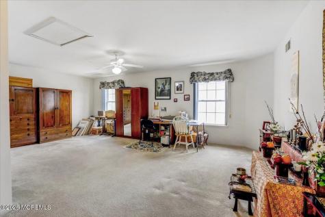 24 Merion Lane Jackson NJ 08527