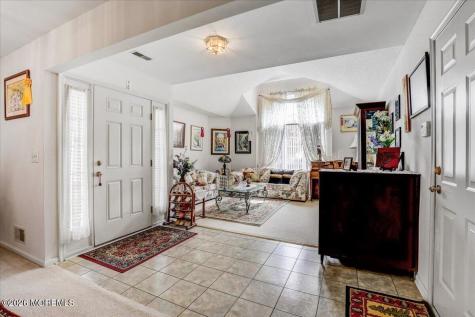 24 Merion Lane Jackson NJ 08527