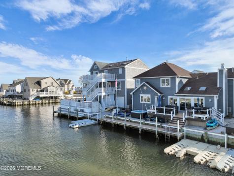 5 Starboard Court Brick NJ 08723