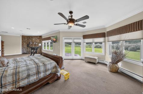 33 Parkside Way Millstone NJ 08535