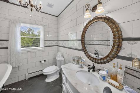 33 Parkside Way Millstone NJ 08535