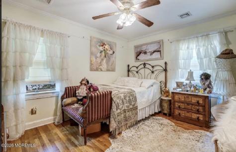 410 Thompson Avenue Middletown NJ 07748