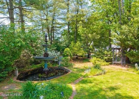 410 Thompson Avenue Middletown NJ 07748