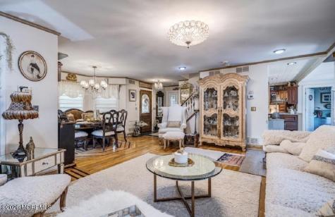 410 Thompson Avenue Middletown NJ 07748