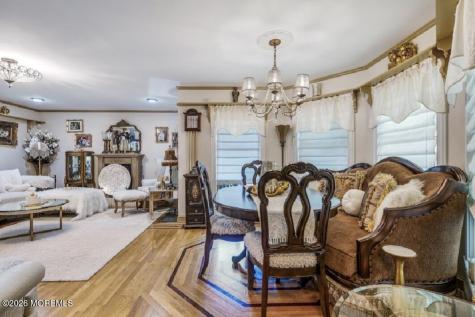 410 Thompson Avenue Middletown NJ 07748
