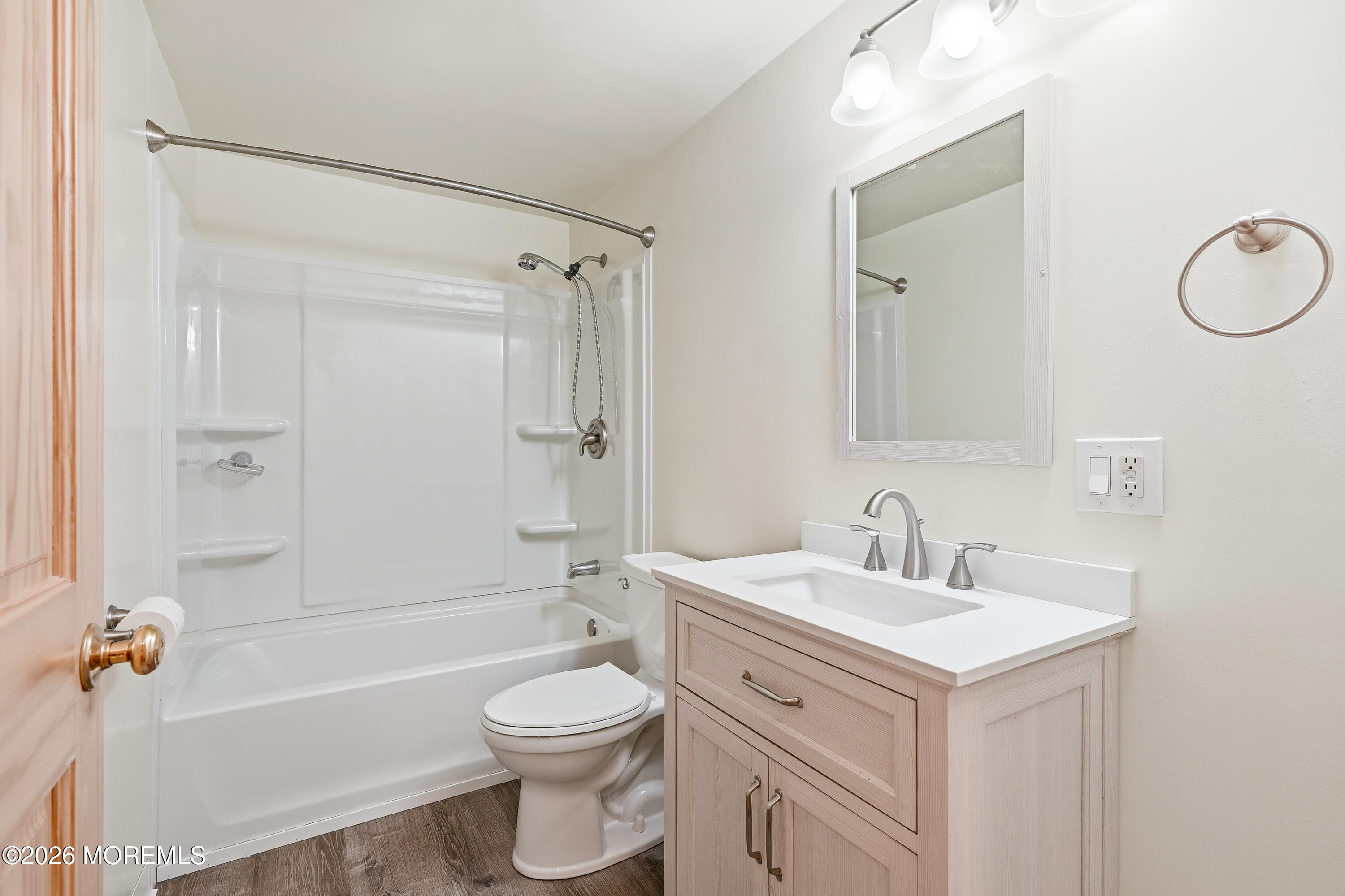 119 Court Drive Shrewsbury Boro NJ 07702