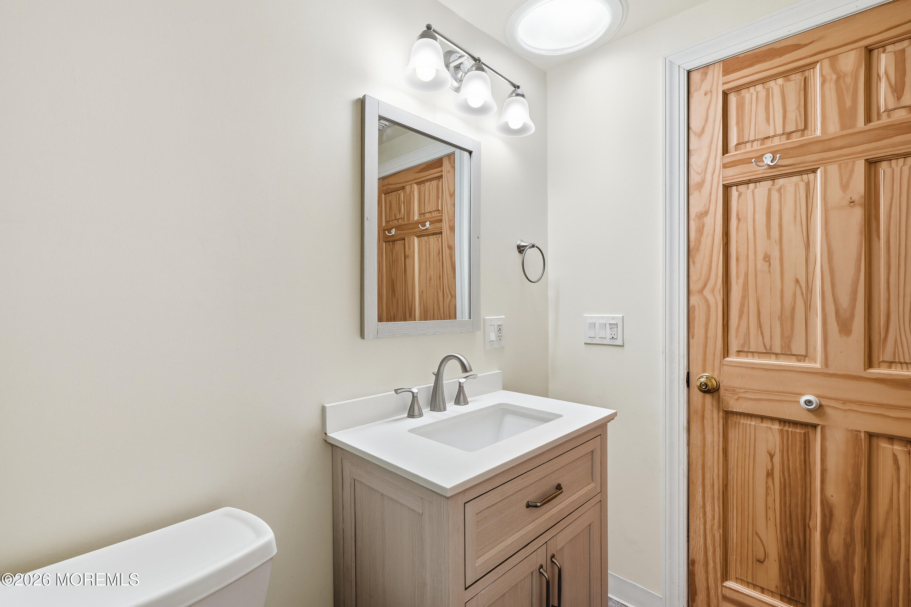 119 Court Drive Shrewsbury Boro NJ 07702