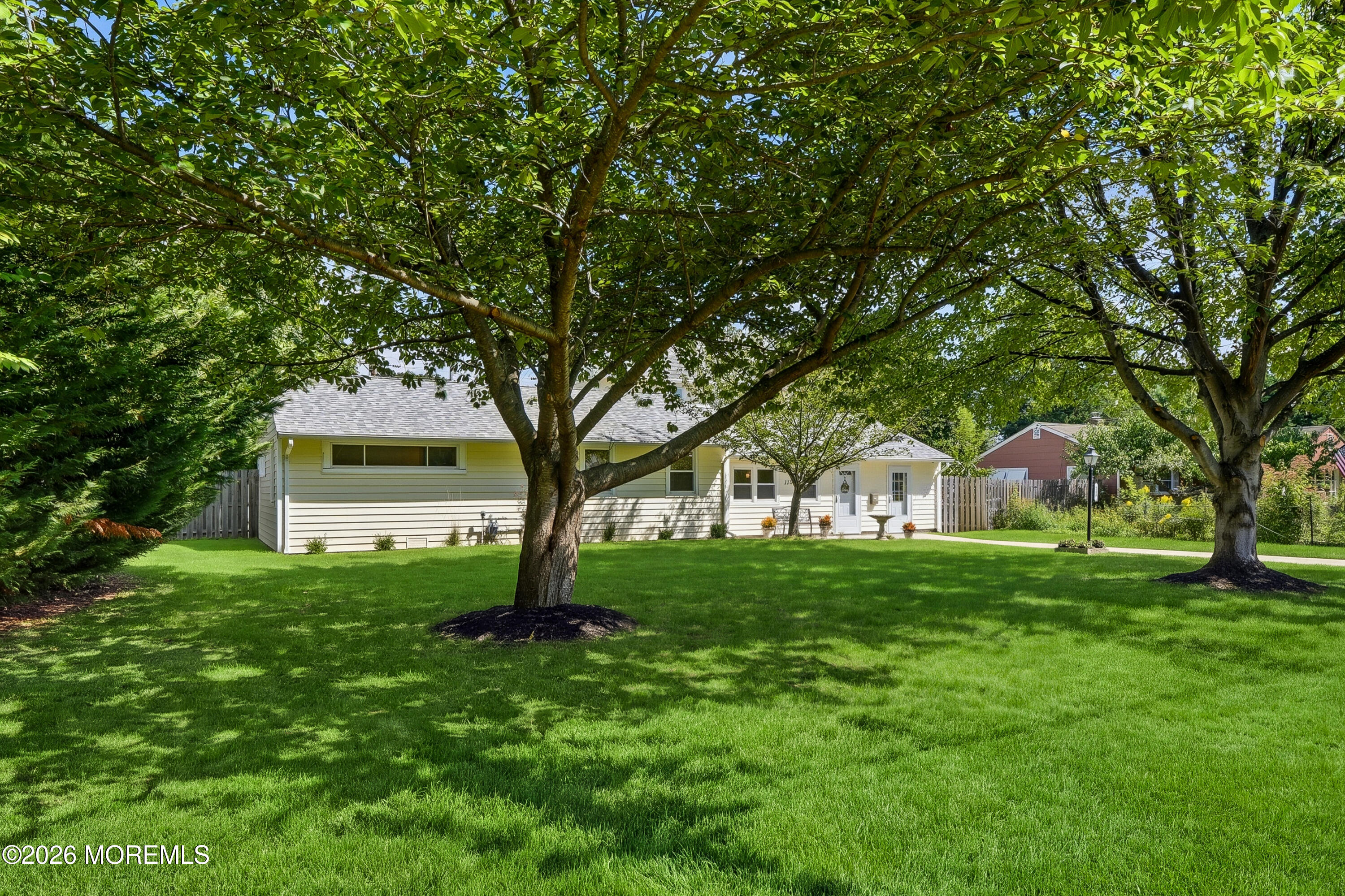 119 Court Drive Shrewsbury Boro NJ 07702