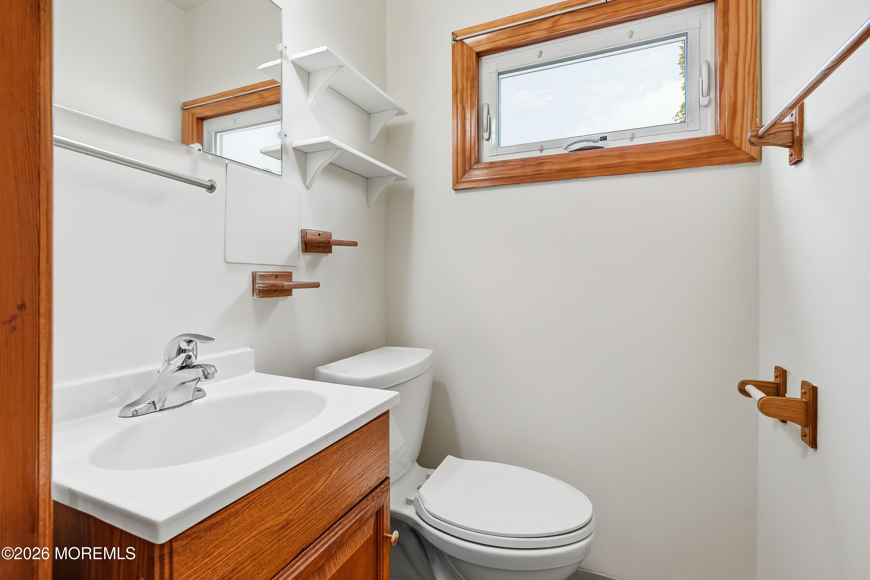 119 Court Drive Shrewsbury Boro NJ 07702