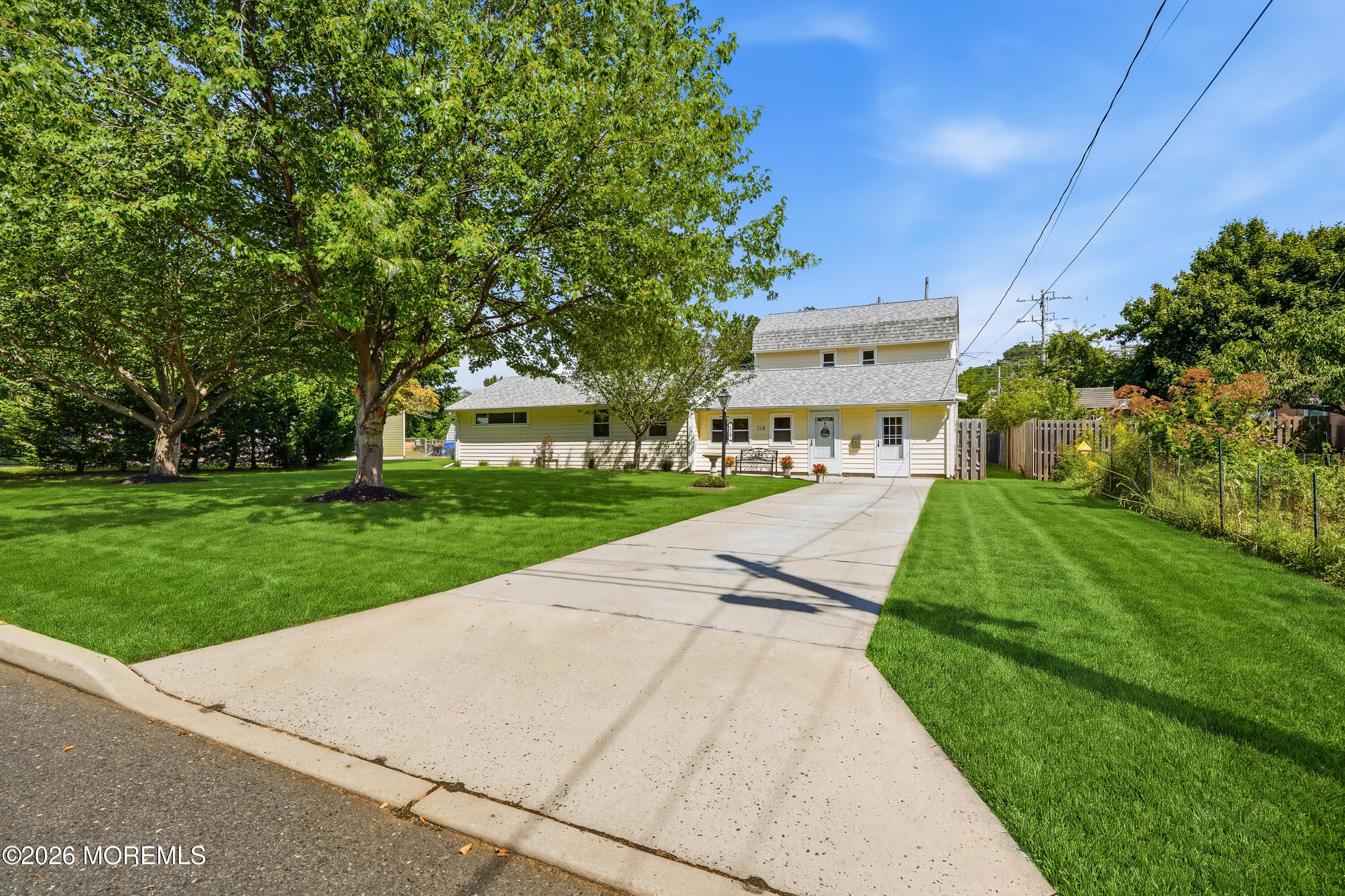 119 Court Drive Shrewsbury Boro NJ 07702