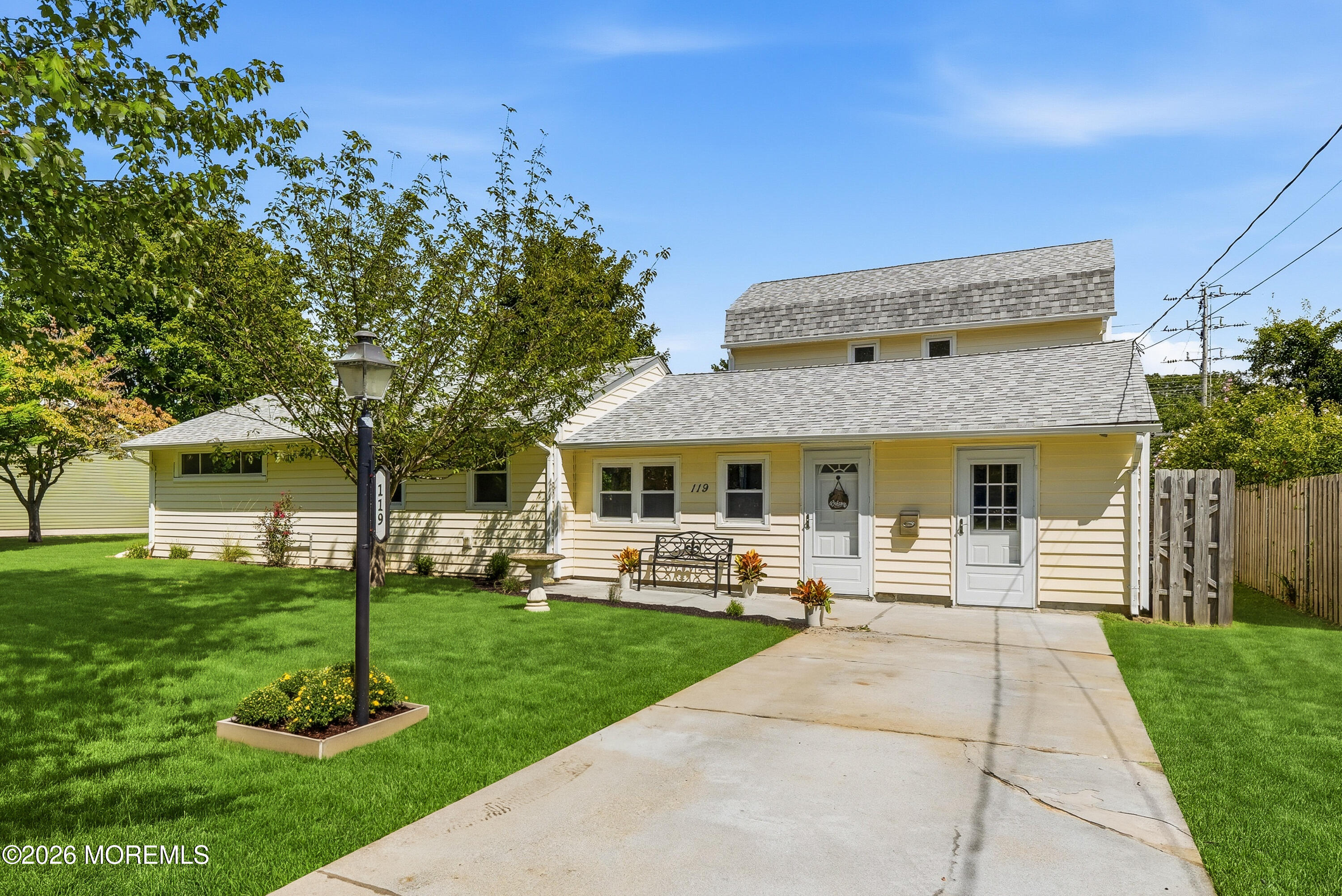 119 Court Drive Shrewsbury Boro NJ 07702