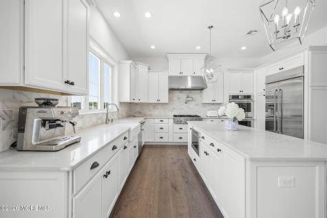66 Windermere Road Lincroft NJ 07738