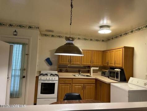 7 Walnut Street Toms River NJ 08757