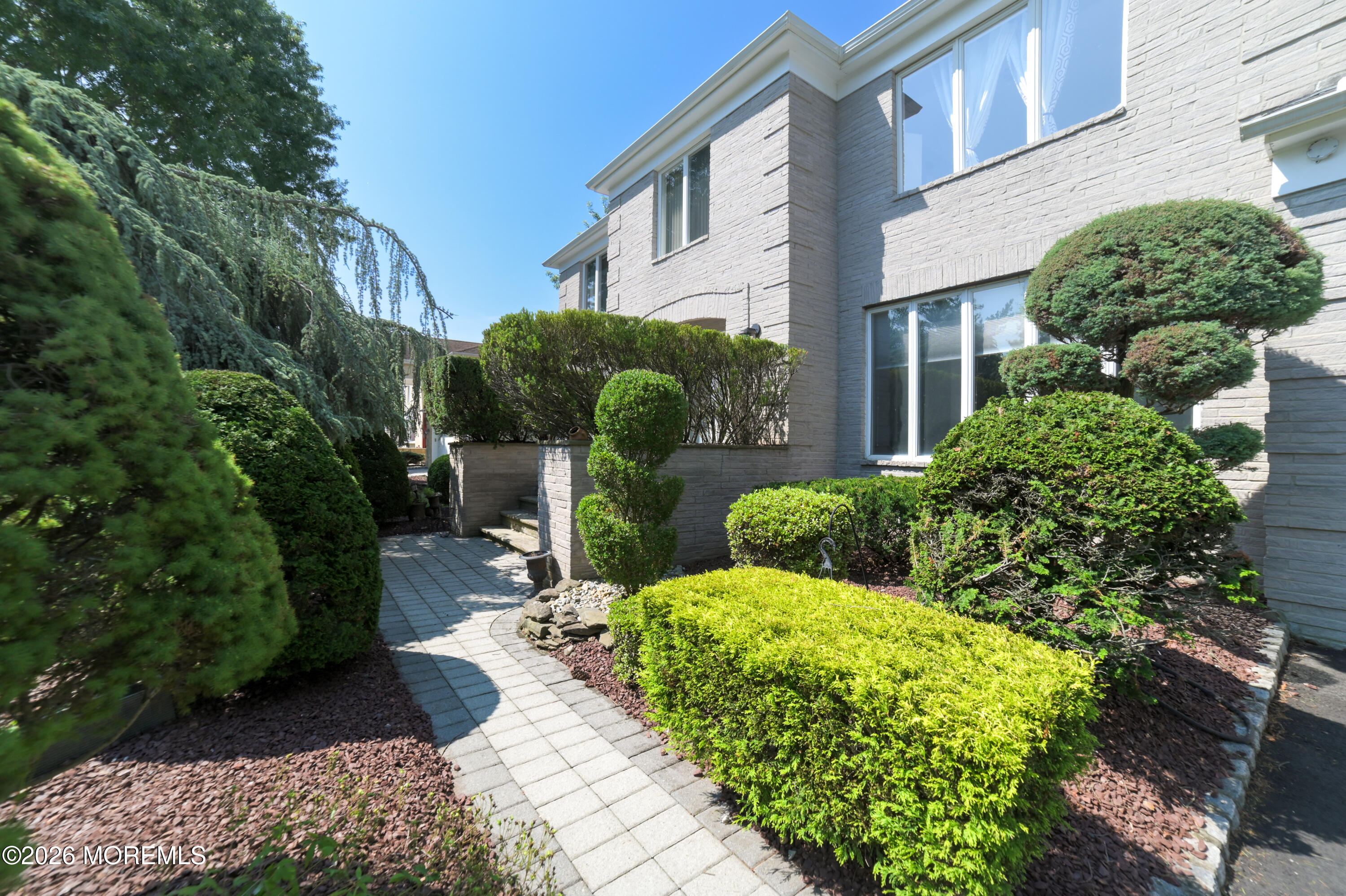 10 Mitchell Court Marlboro NJ 07746
