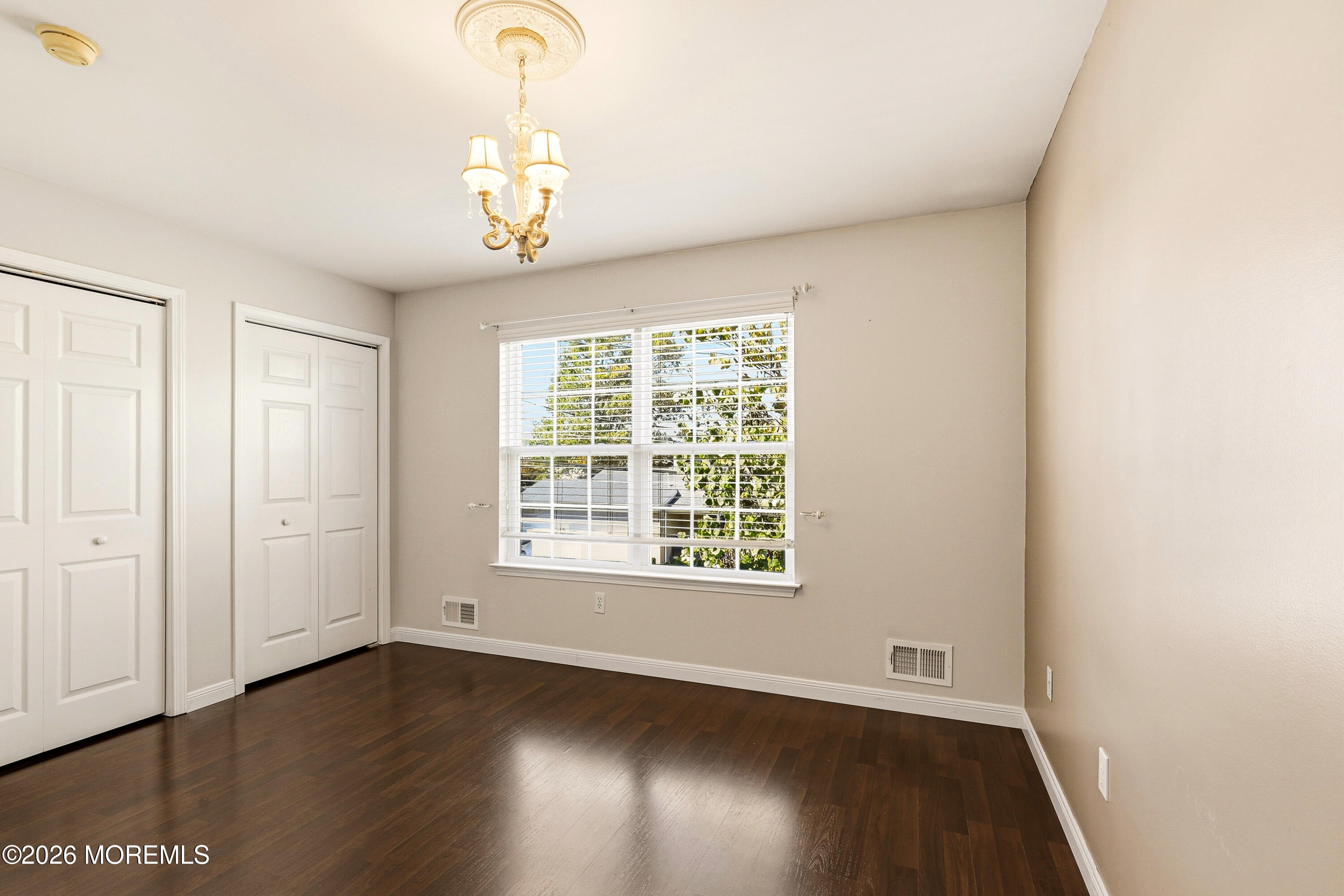1519 Berkeley Avenue Beachwood NJ 08722