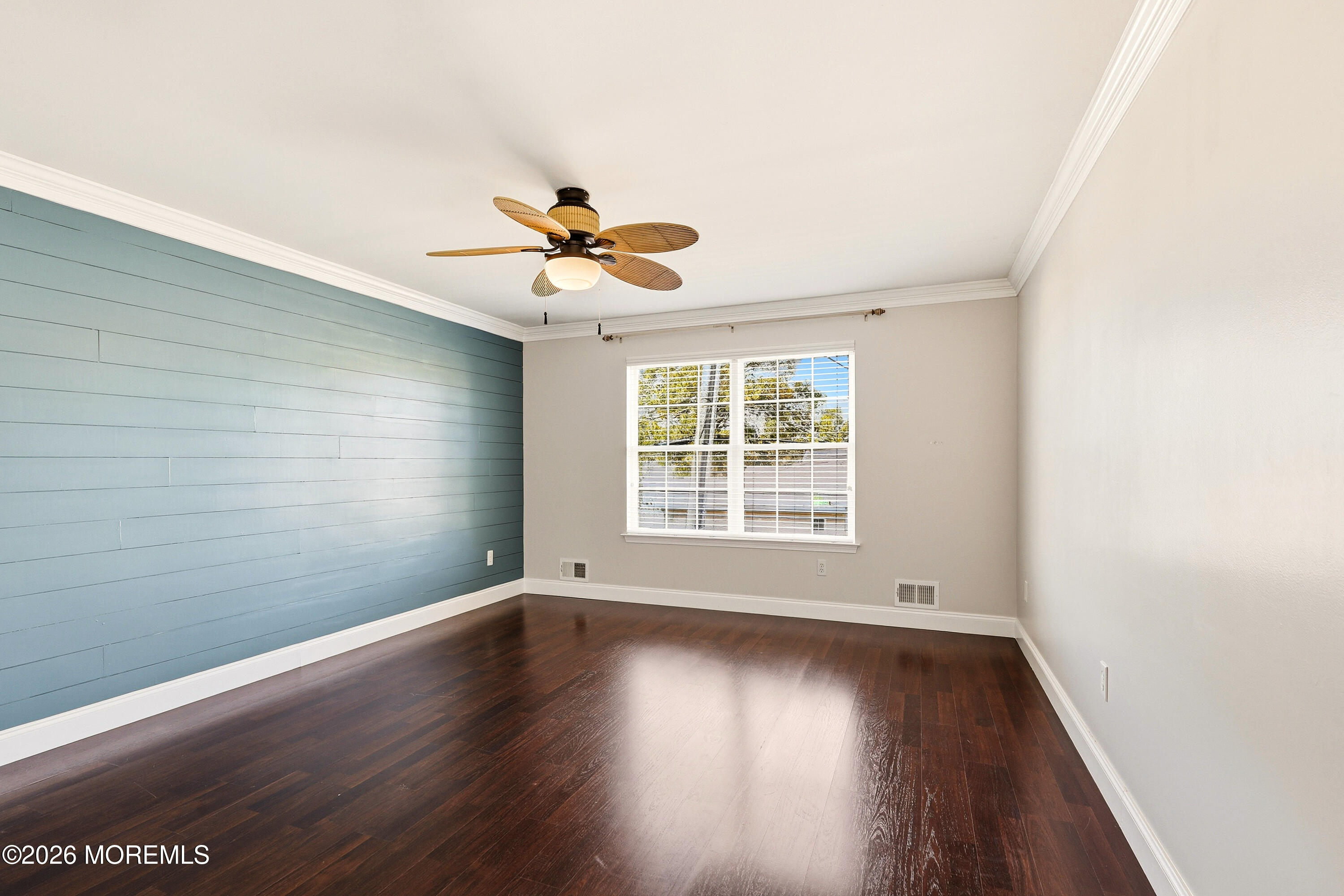 1519 Berkeley Avenue Beachwood NJ 08722