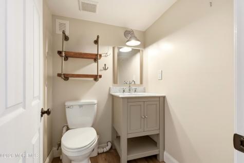 1519 Berkeley Avenue Beachwood NJ 08722