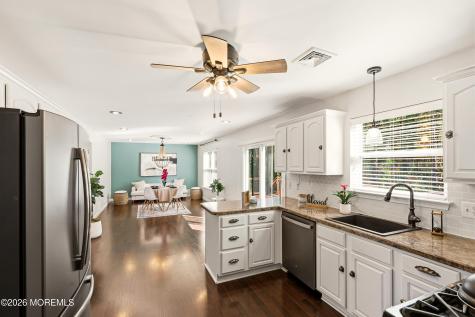 1519 Berkeley Avenue Beachwood NJ 08722