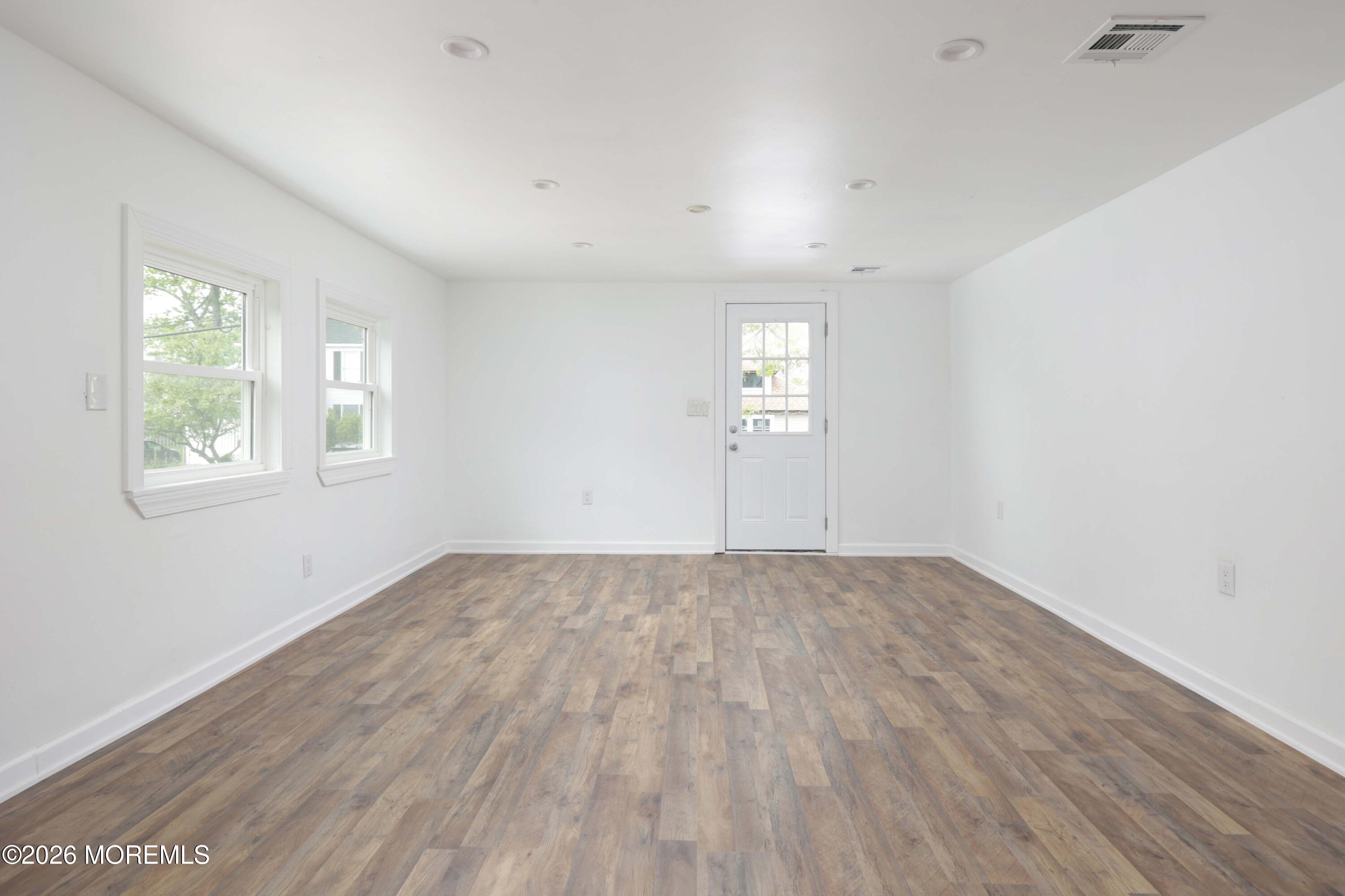 136 Raritan Avenue Keansburg NJ 07734