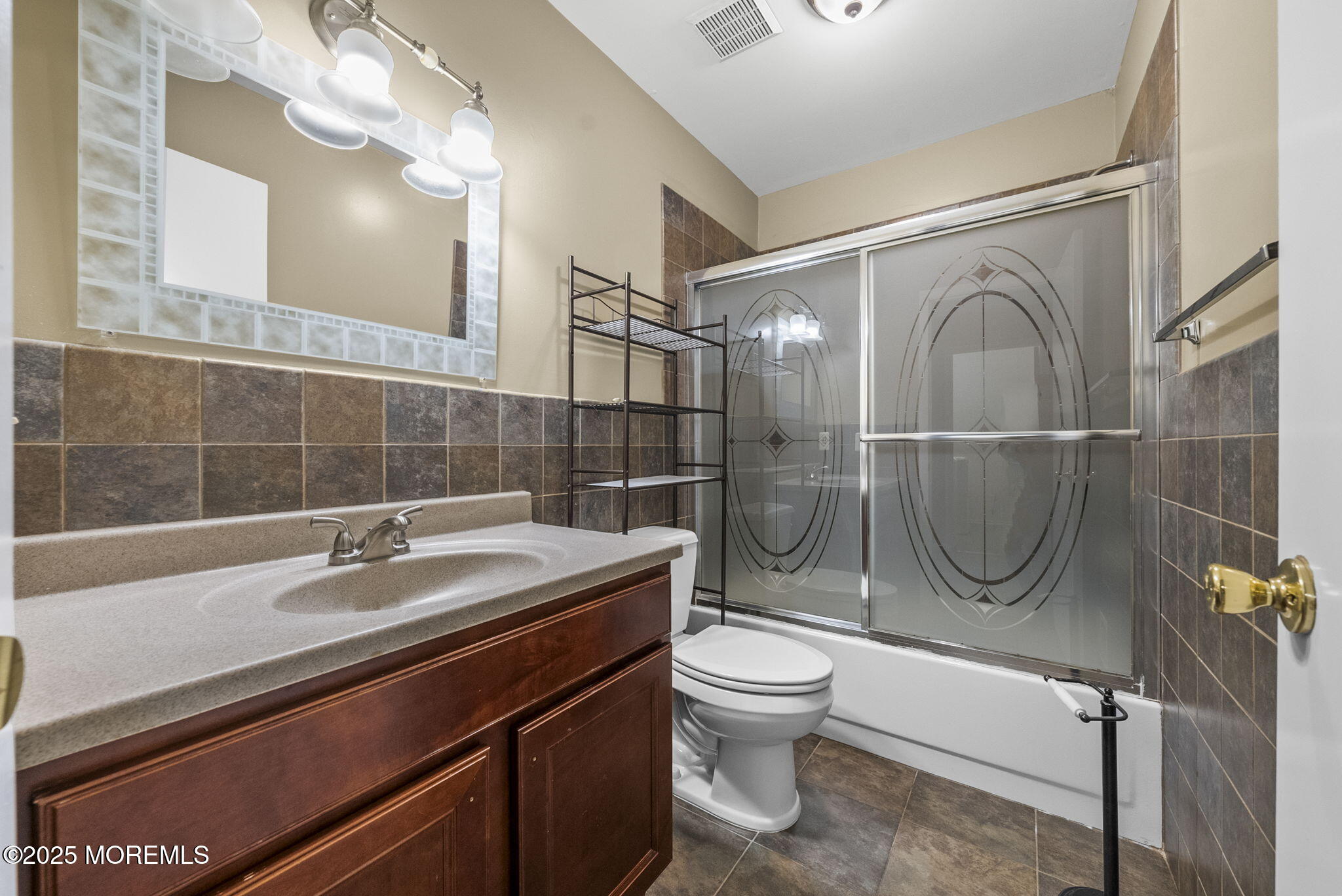 63 Atrium Way Manalapan NJ 07726