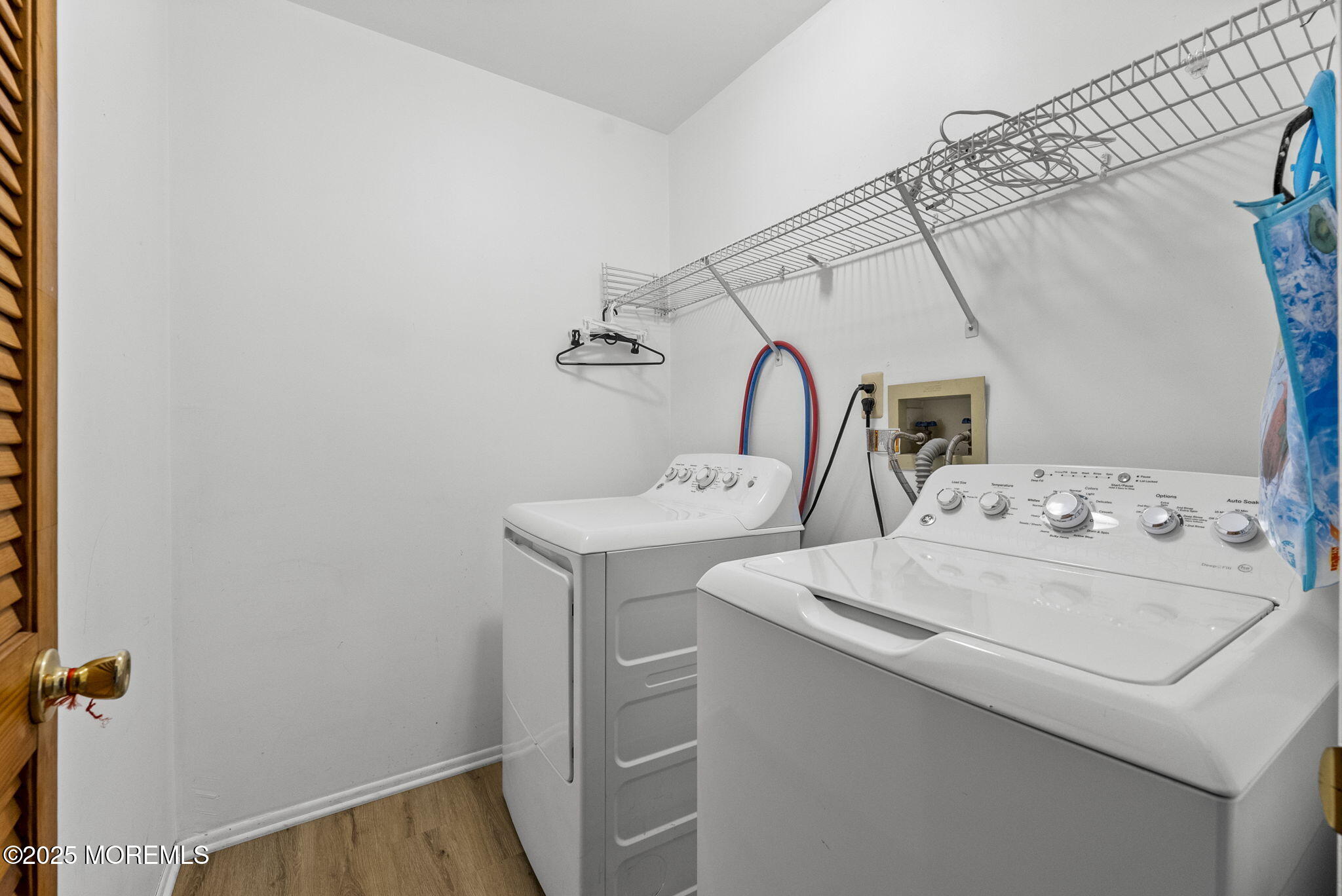 63 Atrium Way Manalapan NJ 07726