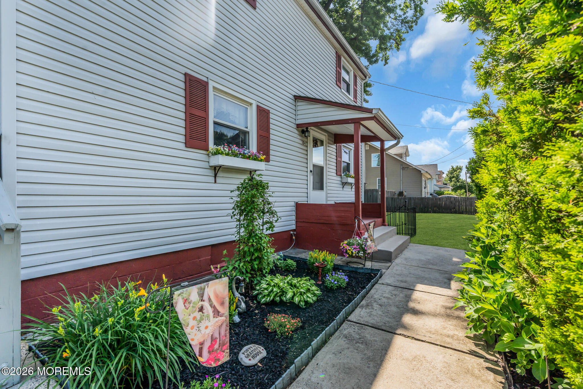 704 Monmouth Parkway North Middletown NJ 07748