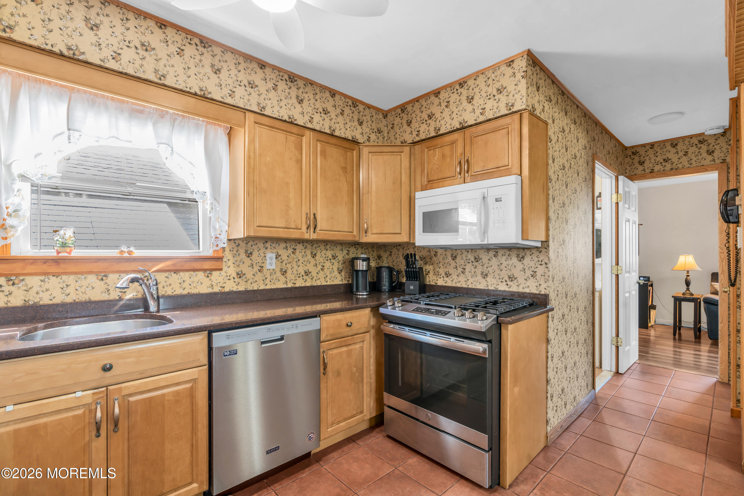 704 Monmouth Parkway North Middletown NJ 07748