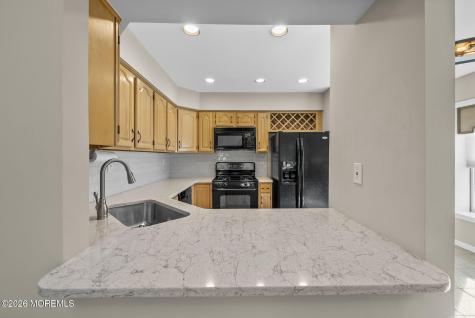 90 Caldwell Terrace Marlboro NJ 07746