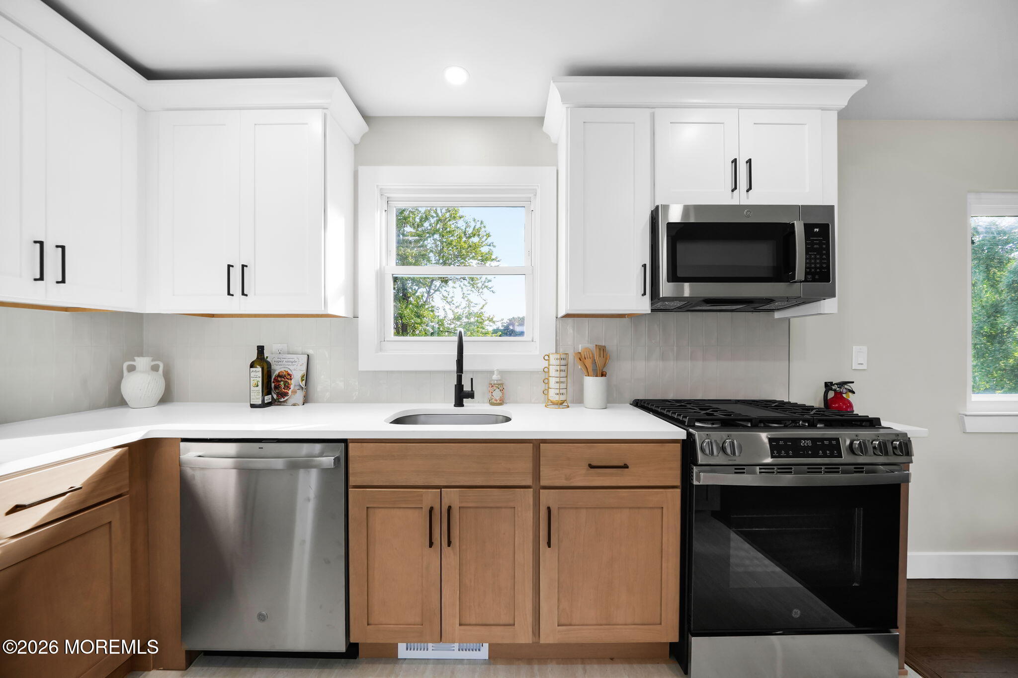 27 Middlesex Road Matawan NJ 07747