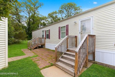 60 Mobile Lane Toms River NJ 08755