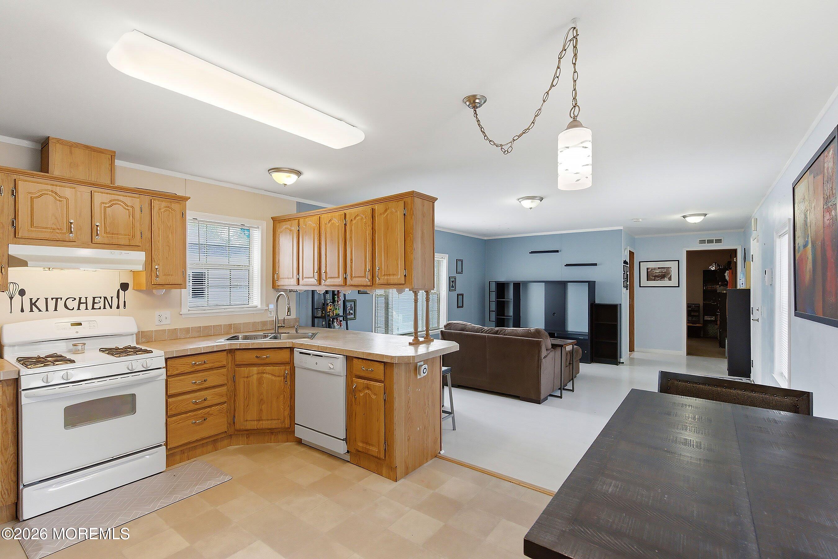 60 Mobile Lane Toms River NJ 08755