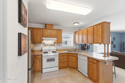 60 Mobile Lane Toms River NJ 08755