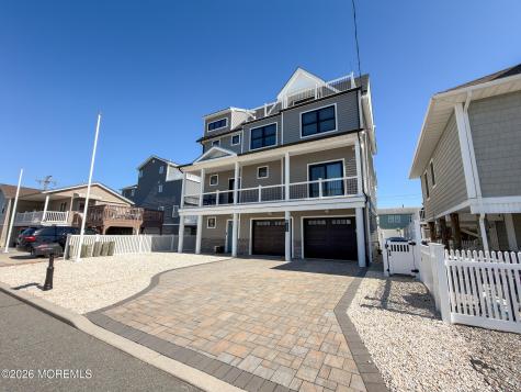 1902 Pennsylvania Avenue E Ortley Beach NJ 08751
