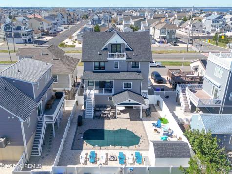 1902 Pennsylvania Avenue E Ortley Beach NJ 08751