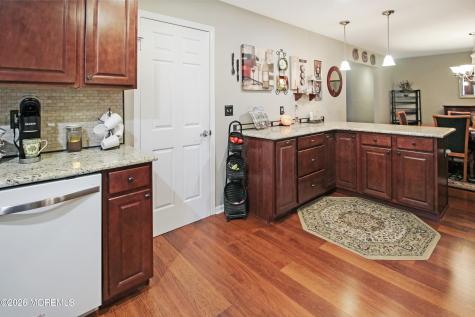 46 Morning Glory Lane Whiting NJ 08759