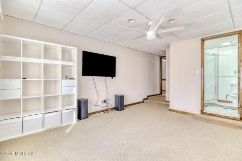 563 Indiero Road Jackson NJ 08527