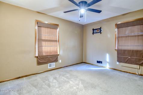 563 Indiero Road Jackson NJ 08527