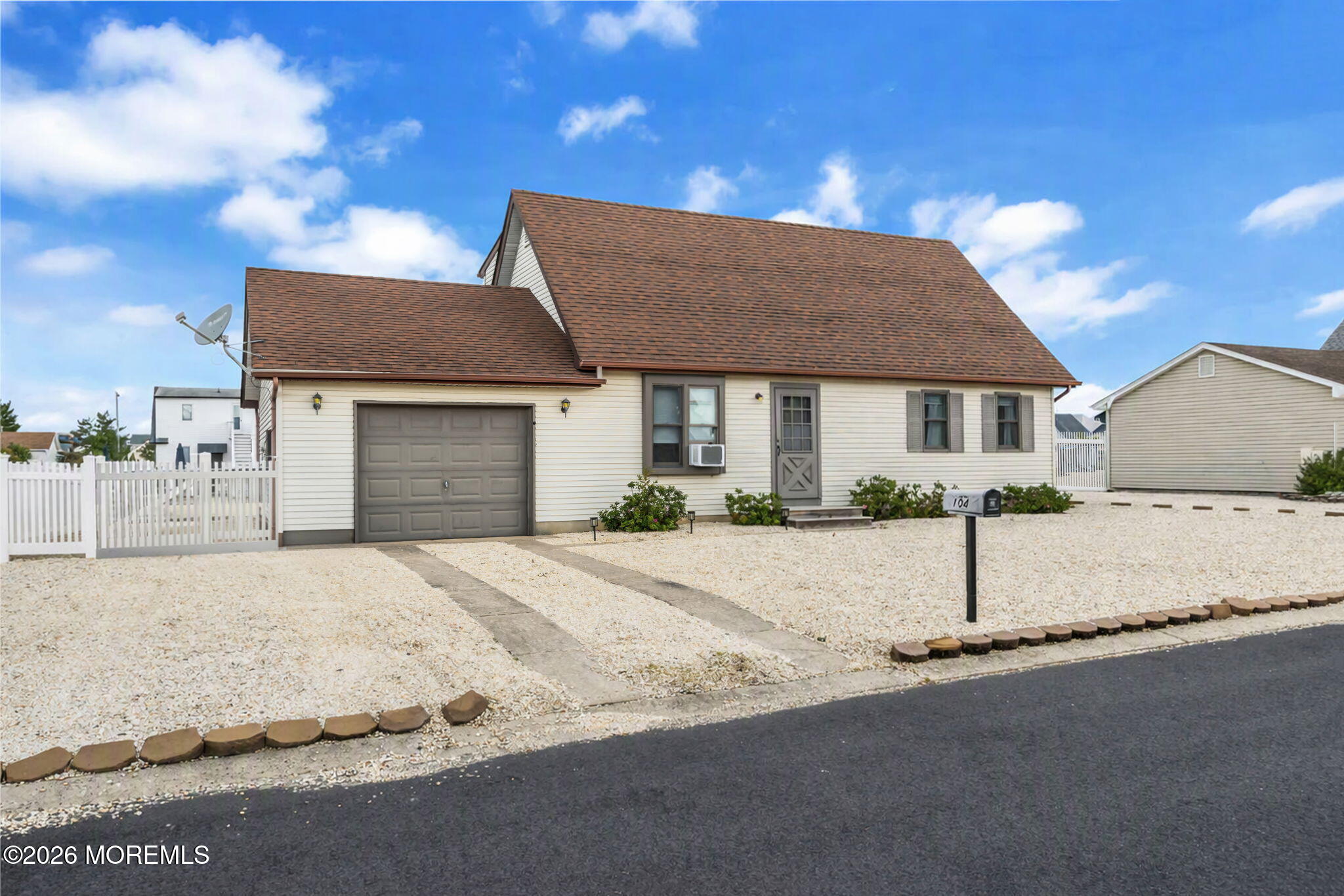 104 Southard Drive Manahawkin NJ 08050