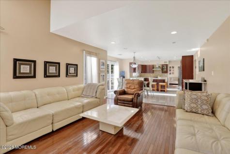 57 Jamestown Drive Eatontown NJ 07724