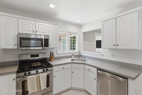 18 Carmen Place Red Bank NJ 07701