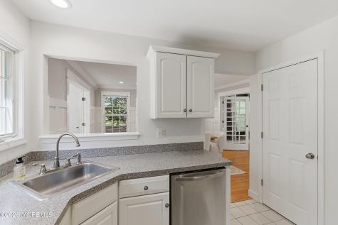 18 Carmen Place Red Bank NJ 07701