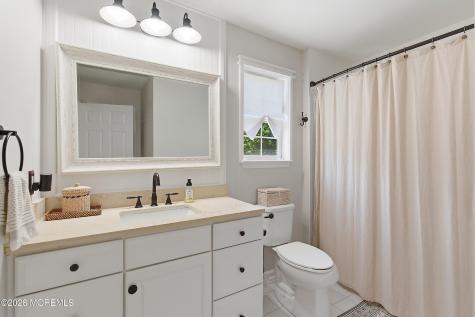 18 Carmen Place Red Bank NJ 07701