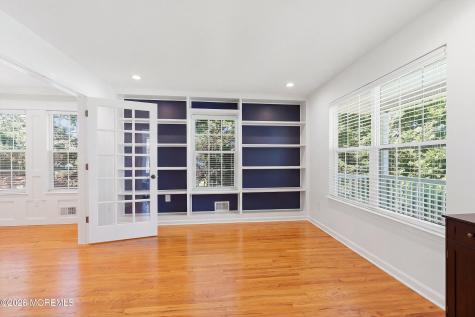 18 Carmen Place Red Bank NJ 07701