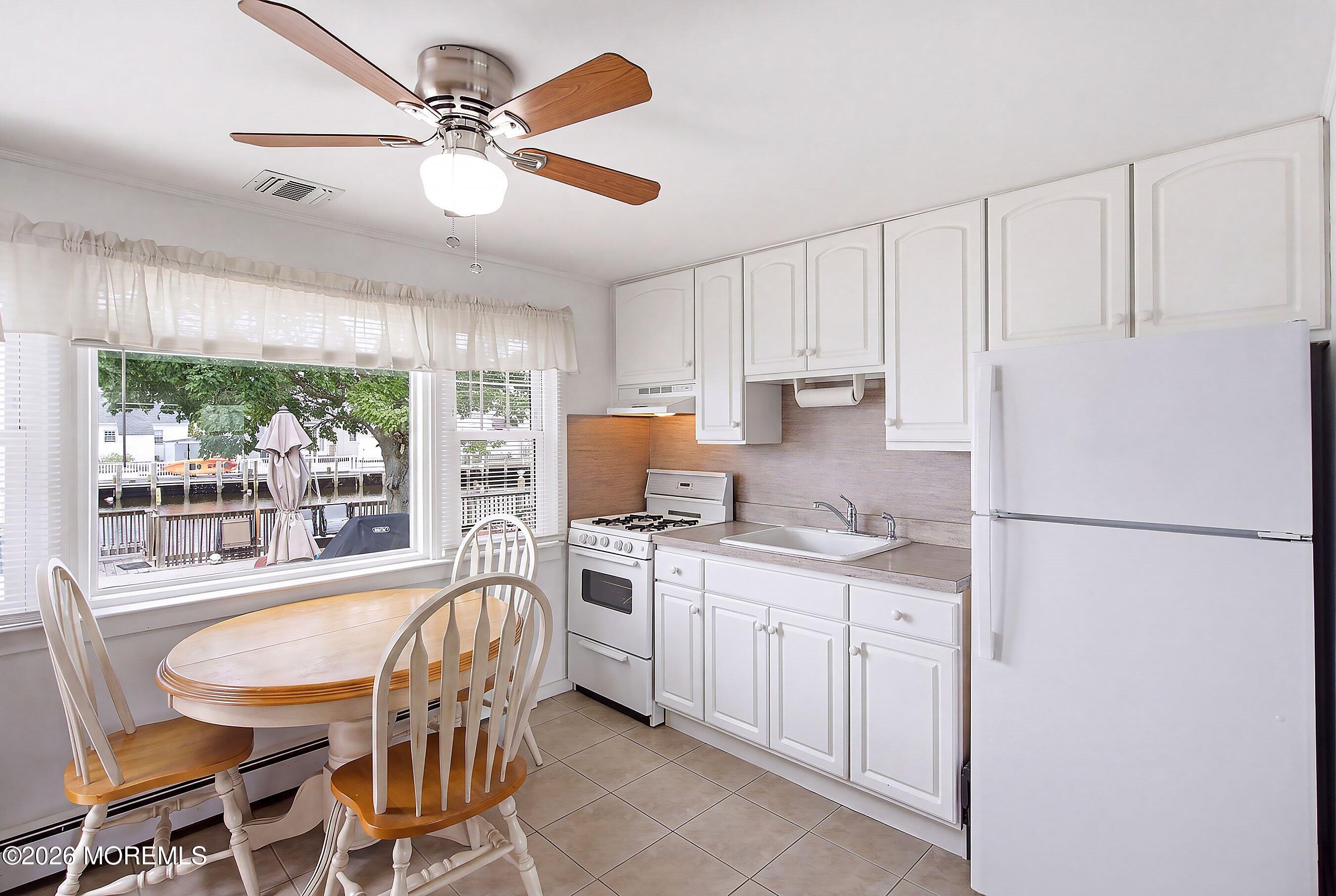 15 Joshua Drive Manahawkin NJ 08050
