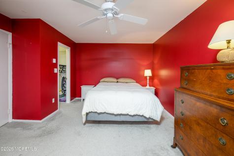 23 Meadow Green Circle Manalapan NJ 07726