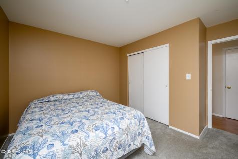 23 Meadow Green Circle Manalapan NJ 07726