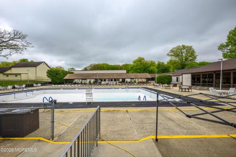 23 Meadow Green Circle Manalapan NJ 07726