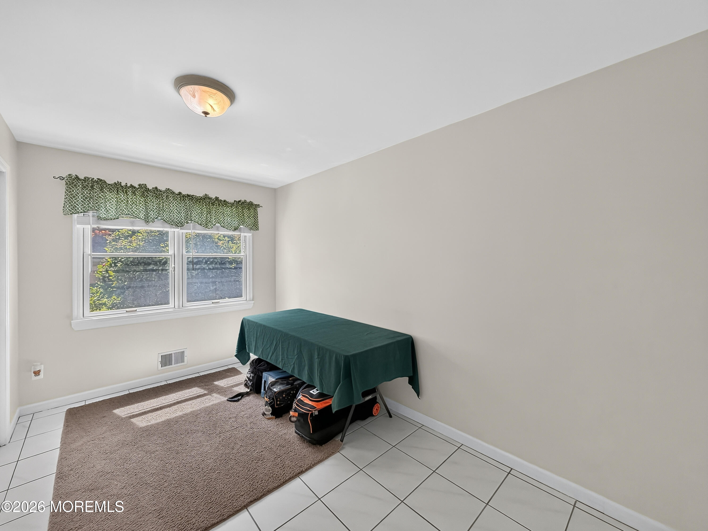 25 Rimwood Lane Howell NJ 07731